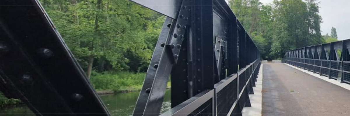 Réhabilitation de l’ancien pont ferroviaire d’Acquigny (27) en voie verte